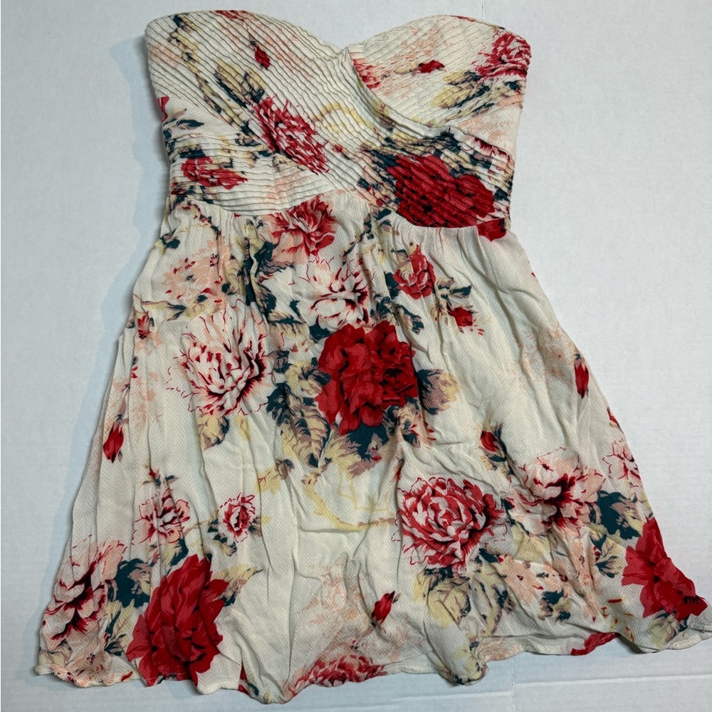 Kimchi Blue Cream and Red Strapless Sundress Sweetheart Neckline (D1)